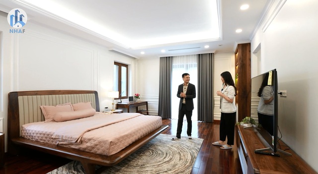 Choáng ngợp với siêu phẩm biệt thự 250 tỷ đồng tại khu VIP nhất Vinhomes Riverside: Không gian sống 500m2 đẳng cấp thượng lưu, nội thất chất đến từng chi tiết - Ảnh 17.