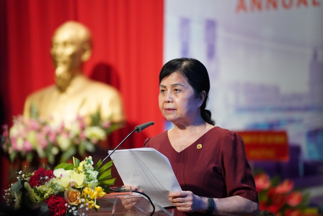 [Live] ĐHCĐ HDBank: Năm 2022 chia cổ tức bằng cổ phiếu tỷ lệ 25%, chính thức có HĐQT và BKS nhiệm kỳ mới, bà Lê Thị Băng Tâm tiếp tục làm cố vấn ngân hàng - Ảnh 6.