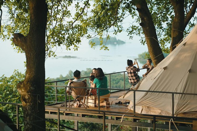 Địa điểm glamping chỉ cách Sài Gòn 2 tiếng đi xe, nhưng cảnh đẹp không thua Đà Lạt, nhiều gia đình bảo tuần nào đi cũng được! - Ảnh 13.