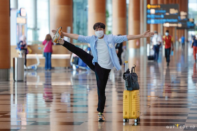 Quyết bung xõa bằng chuyến du lịch Singapore để trả thù đại dịch, hot travel blogger nhắn nhủ những điều CỰC QUAN TRỌNG cho ai sắp đi - Ảnh 1.