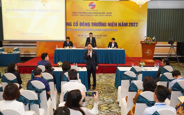ĐHĐCĐ SHS: Mục tiêu vượt 2.000 tỷ đồng lợi nhuận, ông Đỗ Quang Hiển rời ghế Chủ tịch, con trai "bầu" Hiển vào HĐQT nhiệm kỳ mới