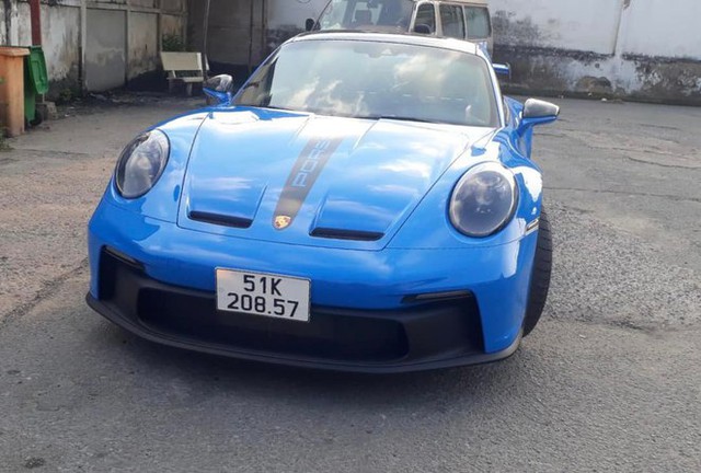 Porsche 911 GT3 của doanh nhân Nguyễn Quốc Cường chính thức ra biển số? - Ảnh 1.