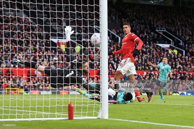 Ronaldo mất tích đầy bí ẩn, Man United nhận trái đắng ngay tại Old Trafford - Ảnh 2.