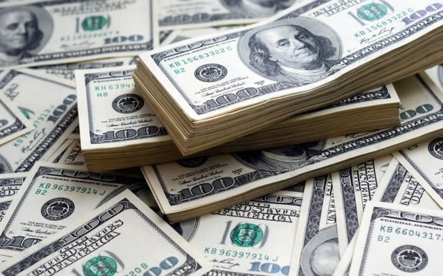 "Ngôi vương" của USD bị lung lay sau 80 năm "thống trị" toàn cầu, thế giới đang ngày càng cảnh giác với đồng bạc xanh "Ngôi vương" của USD bị lung lay sau 80 năm "thống trị" toàn cầu, thế giới đang ngày càng cảnh giác với đồng bạc xanh