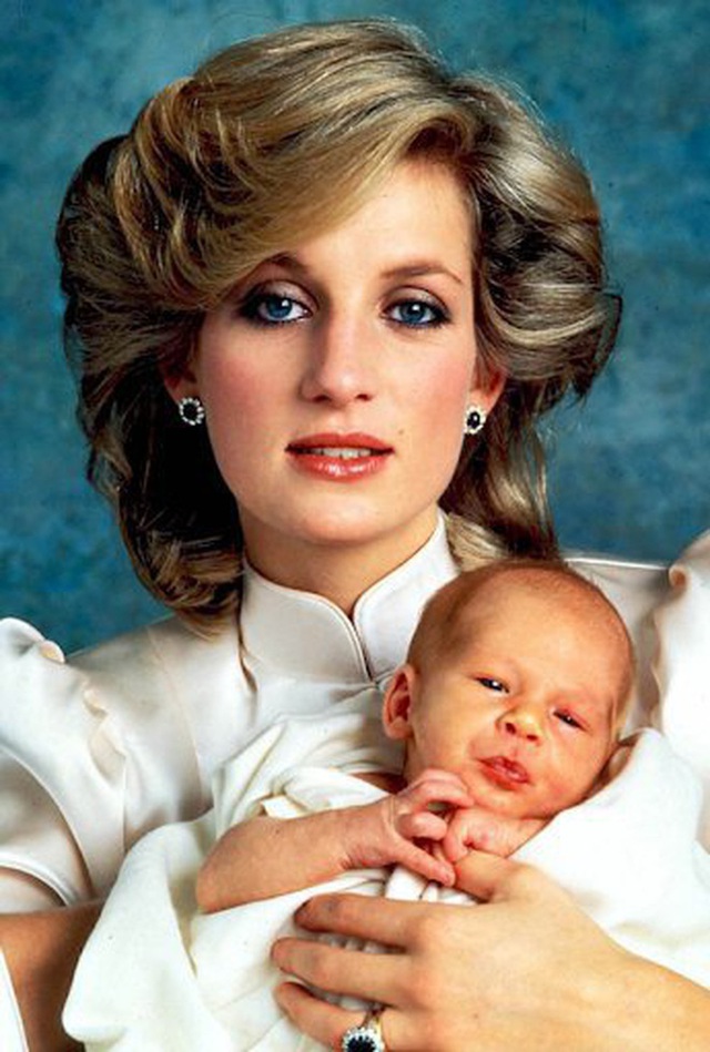 Tại sao Công nương Diana rất ít khi để tóc dài, nguyên nhân liên quan đến Nữ hoàng Anh? - Ảnh 5.