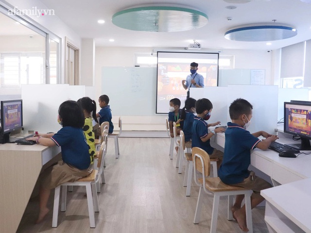 Phụ huynh review về ngôi trường theo phương pháp Tư Duy Kiến Tạo đầu tiên ở Sài Gòn: Cơ sở vật chất không quá hoành tráng Nhưng có loạt ưu điểm nghe là mê - Ảnh 9.