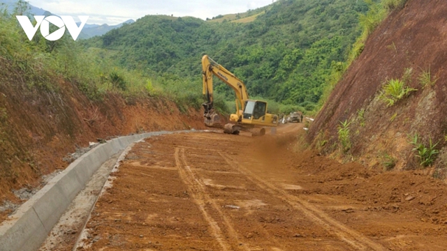 công ty vận tải, xây dựng điêu đứng khi giá cả tăng cao - Ảnh 3.