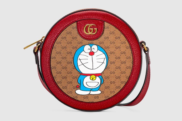 Tượng Doraemon giá 1,28 triệu USD, quần áo in hình giá hơn 5.000 USD - Ảnh 4.