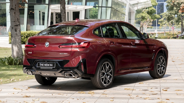 Ảnh thực tế BMW X4 2022 vừa về Việt Nam: Giá 3,279 tỷ, thêm trang bị khủng, còn điểm thua GLC Coupe dù đắt hơn 200 triệu đồng - Ảnh 11.