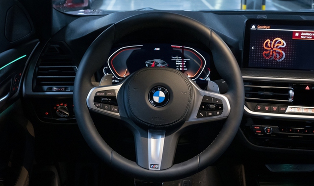 Ảnh thực tế BMW X4 2022 vừa về Việt Nam: Giá 3,279 tỷ, thêm trang bị khủng, còn điểm thua GLC Coupe dù đắt hơn 200 triệu đồng - Ảnh 6.
