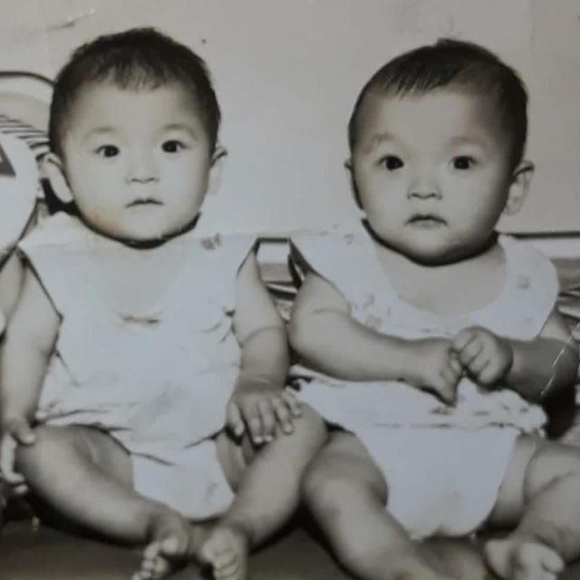 Cặp song sinh lạc nhau 44 năm, một người ở Hàn Quốc, một người ở Mỹ, họ đã lớn lên với sự khác biệt như thế nào?  - Ảnh 2.