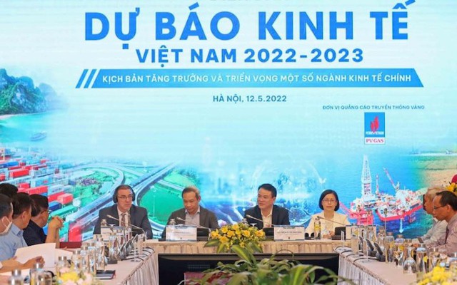 Nhìn về "phao cứu sinh" 347.000 tỷ đồng và hai kịch bản tăng trưởng GDP