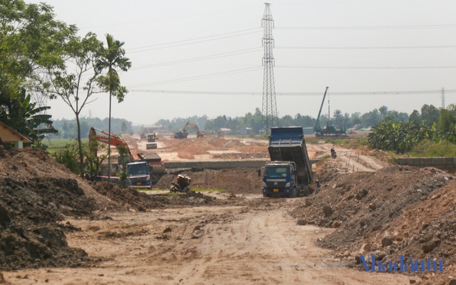 Dự án tuyến đường vành đai phía Tây có tổng chiều dài toàn tuyến là 19,3 km, được khởi công tháng 9/2018.