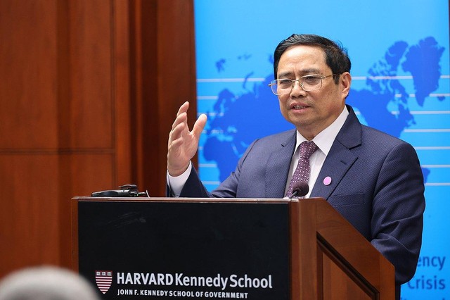 Hai giờ của Thủ tướng Phạm Minh Chính tại Đại học Harvard - Ảnh 2.
