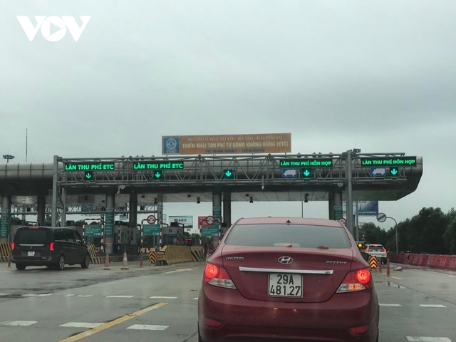 Lo ngại cao tốc Hà Nội - Hải Phòng ùn tắc khi thu phí không dừng 100%? - Ảnh 1.