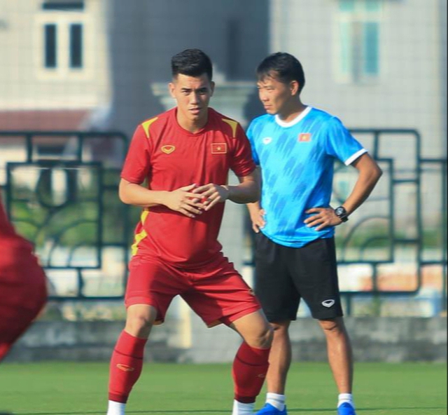 Nguyễn Tiến Linh - ngôi sao gánh team hàng công của U23 Việt Nam trên hành trình bảo vệ HCV SEA Games 31  - Ảnh 2.