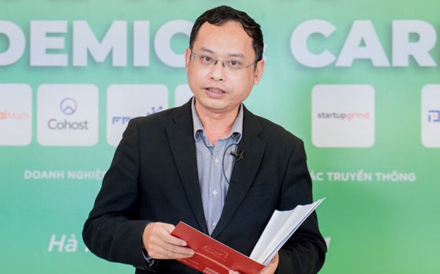 Phó Giám đốc PTIT Trần Quang Anh phát biểu khai mạc sự kiện “AI NOW: ACADEMIC & CAREER”.