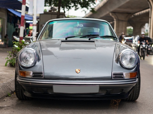 Porsche 911 đời 964 độ hoài cổ đầu tiên Việt Nam - Thú độ lạ lẫm với người chơi trong nước - Ảnh 5.