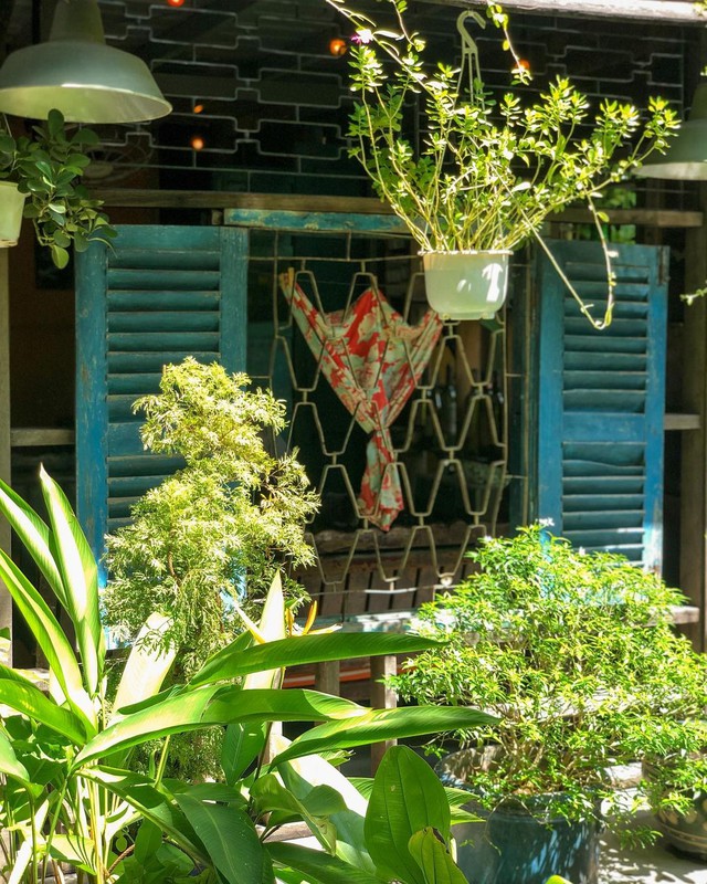 6 quán cà phê view đẹp vừa chụp hình sống ảo vừa tìm hiểu thưởng thức văn hoá xưa tại Sài Gòn - Ảnh 13.