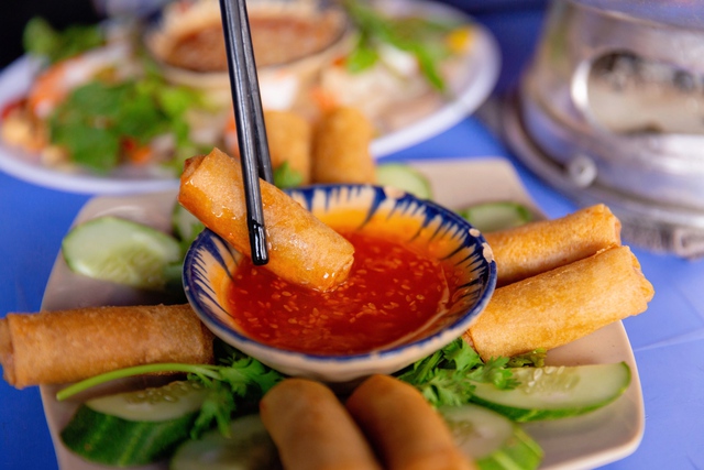 Lẩu cù lao - món đặc sản trong các tiệc cưới của người miền Tây giúp một quán ăn tại Sài Gòn hút hàng trăm lượt khách tìm tới mỗi ngày! - Ảnh 15.