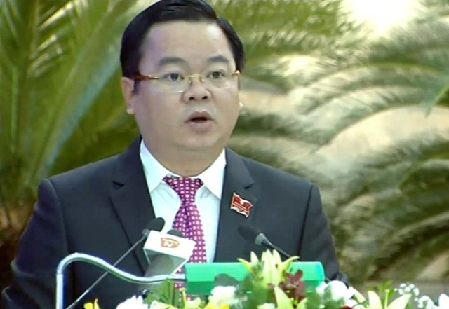 Phó Chủ tịch thường trực HĐND TP Đà Nẵng Lê Minh Trung bị cách tất cả chức vụ trong Đảng  - Ảnh 1.