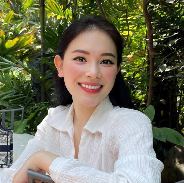 Linh Rin - em dâu tương lai của Tăng Thanh Hà: Mỹ nhân Hà thành sở hữu học vấn khủng, đang giữ chức Giám đốc trong tập đoàn nghìn tỷ - Ảnh 6.