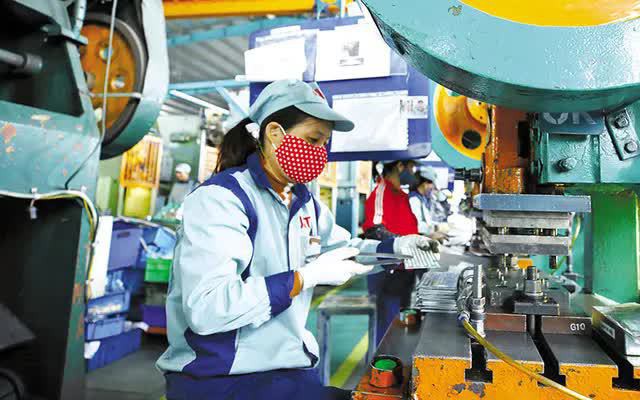 Việt Nam đang dần vươn lên trở thành một trung tâm sản xuất của thế giới. (Ảnh minh họa - Ảnh: Báo Đầu tư)
