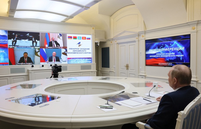 Ông Putin có lời cảm ơn bất ngờ - Ông Medvedev nói phương Tây đang nếm hậu quả ngọt ngào - Ảnh 2.