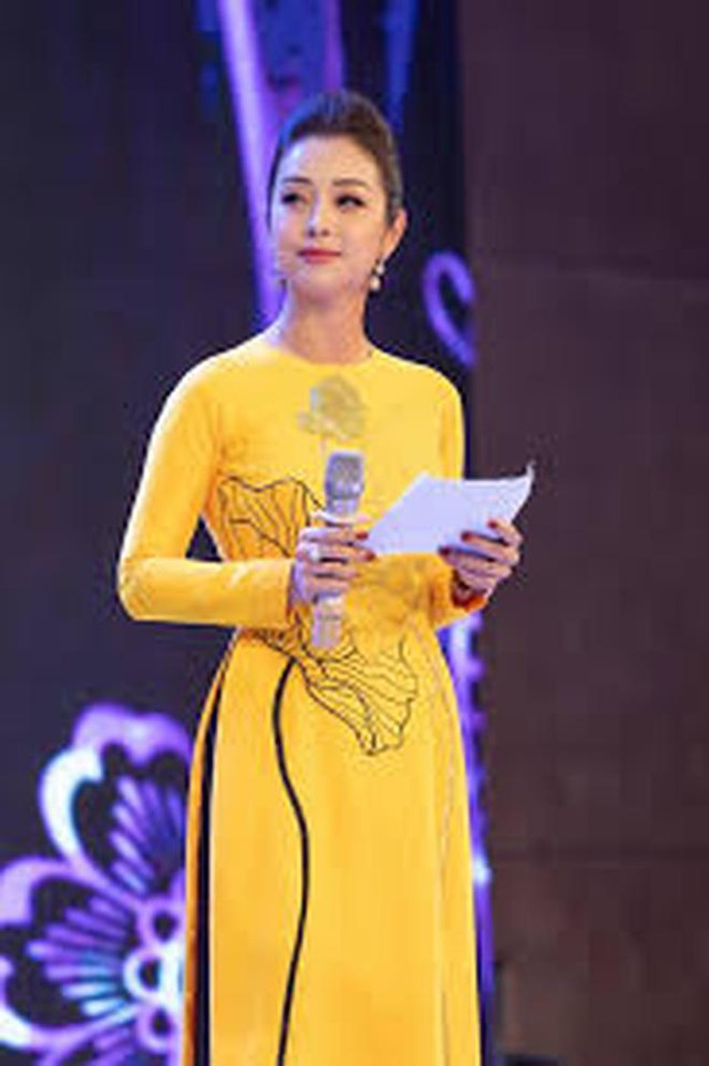  Làm dâu gia đình danh giá: Jennifer Phạm xuất sắc làm vợ làm mẹ, vẫn không giã từ showbiz - Ảnh 8.