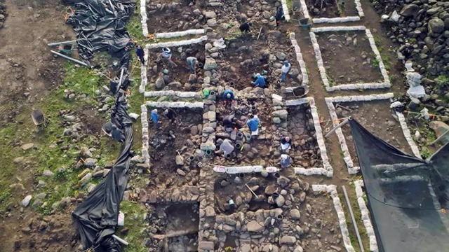 Tại một trang trại có tuổi đời 21 thế kỷ, thời gian như ngừng trôi: Nhà khảo cổ tiết lộ lý do ẩn giấu đằng sau - Ảnh 3.