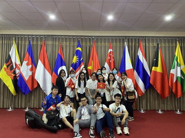 Chuyện về TNV trẻ tuổi nhất SEA Games 31: Lớp trưởng chuyên Toán, vượt hơn 1700km ra Hà Nội để hoàn thành ước mơ - Ảnh 7.