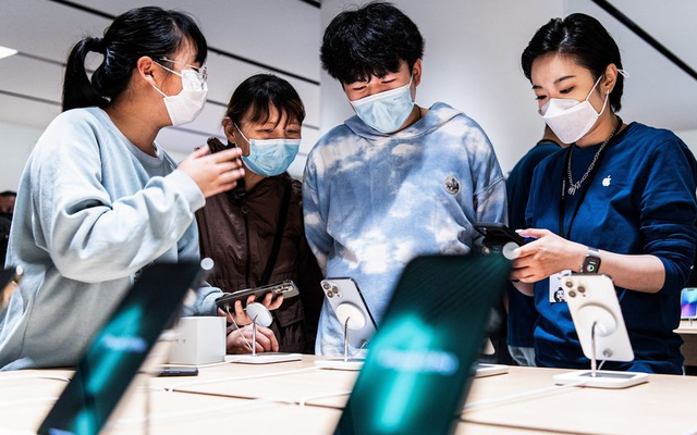 Trung Quốc 'hắt hơi', cả làng smartphone chao đảo - nhà sản xuất càng lớn càng khốn khó