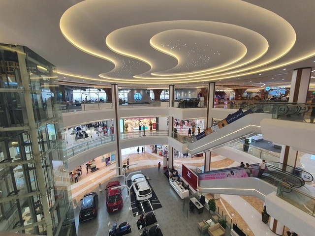 Mục sở thị TTTM Vincom Mega Mall Smart City mới khai trương: điểm vui chơi ‘thế hệ mới’ cho giới trẻ, check-in sang chảnh, muốn gì cũng có - Ảnh 19.