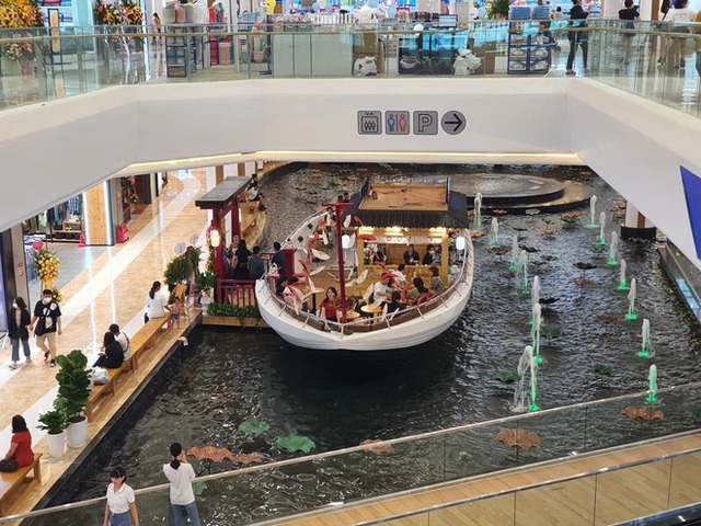 Mục sở thị TTTM Vincom Mega Mall Smart City mới khai trương: điểm vui chơi ‘thế hệ mới’ cho giới trẻ, check-in sang chảnh, muốn gì cũng có - Ảnh 3.