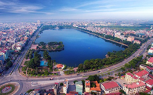 Trong khi Quảng Ninh đứng đầu 5 năm liên tiếp, những địa phương nào có bước nhảy vọt trong bảng xếp hạng năng lực cạnh tranh cấp tỉnh 2021? Trong khi Quảng Ninh đứng đầu 5 năm liên tiếp, những địa phương nào có bước nhảy vọt trong bảng xếp hạng năng lực cạnh tranh cấp tỉnh 2021?