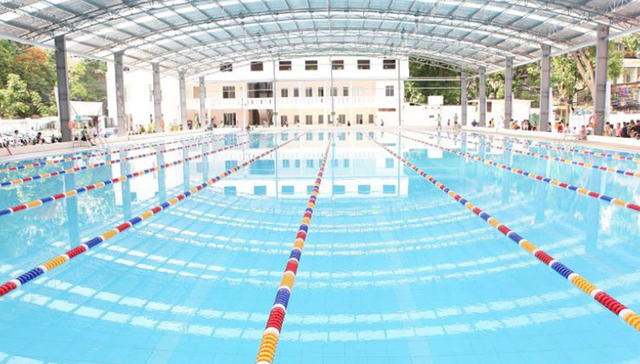 Chớm hè, những bể bơi có số có má này tại Hà Nội đã mở cửa trở lại: Rèn luyện sức khoẻ quá tuyệt, chụp ảnh check-in lại càng khỏi phải bàn - Ảnh 5.