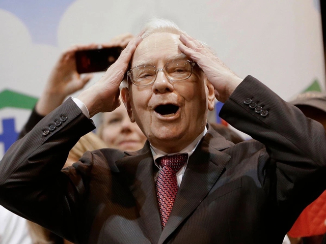 Jeff Bezos hỏi Warren Buffett: Cách đầu tư của ông rất đơn giản, tại sao ít người học được? Hóa ra ai cũng mắc 1 sai lầm, muốn làm giàu thì thay đổi ngay - Ảnh 3. Jeff Bezos hỏi Warren Buffett: Cách đầu tư của ông rất đơn giản, tại sao ít người học được? Hóa ra ai cũng mắc 1 sai lầm, muốn làm giàu thì thay đổi ngay - Ảnh 3.