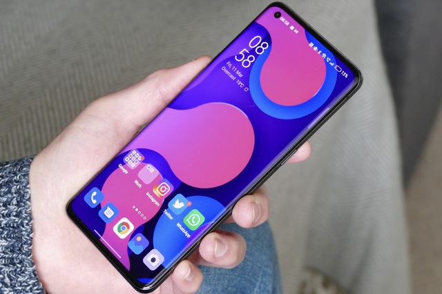 Mẫu smartphone cao cấp nhất của Oppo ra mắt tại Việt Nam, dùng chất liệu gốm, camera kết hợp Hasselblad, giá ngang iPhone 13 Pro Max - Ảnh 3. Mẫu smartphone cao cấp nhất của Oppo ra mắt tại Việt Nam, dùng chất liệu gốm, camera kết hợp Hasselblad, giá ngang iPhone 13 Pro Max - Ảnh 3.