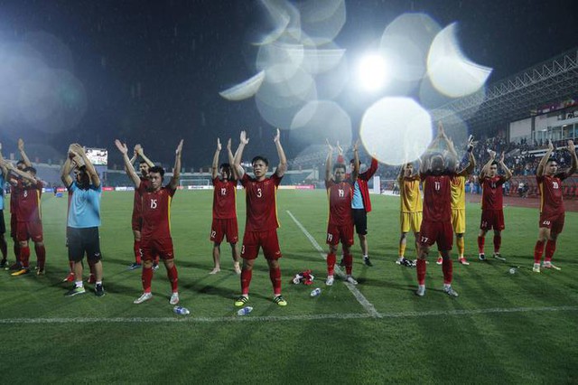Chùm ảnh: U23 Việt Nam đè bẹp U23 Indonesia trong ngày mở màn SEA Games 31 - Ảnh 13.