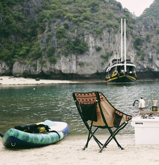  Việt Nam có vịnh đảo nằm trong top đẹp nhất thế giới mà chi phí du lịch trọn đảo thì lại có giá cực “sinh viên”  - Ảnh 6.