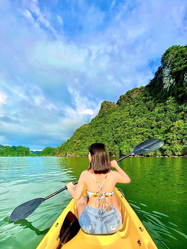  Việt Nam có vịnh đảo nằm trong top đẹp nhất thế giới mà chi phí du lịch trọn đảo thì lại có giá cực “sinh viên”  - Ảnh 8.