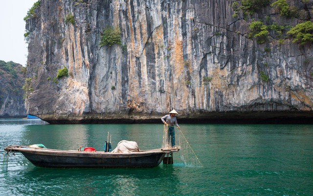 Việt Nam có vịnh đảo nằm trong top đẹp nhất thế giới mà chi phí du