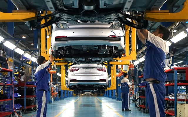 Bộ Tài chính đề xuất gia hạn 20.000 tỷ đồng thuế tiêu thụ đặc biệt với ôtô sản xuất trong nước