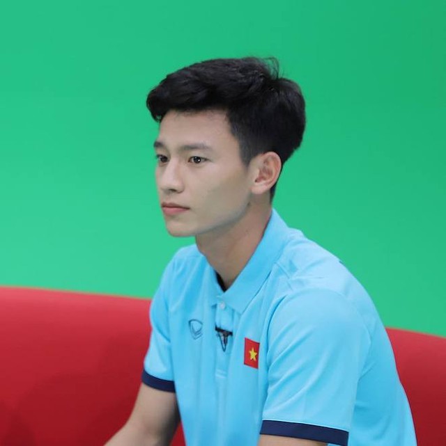 Cầu thủ Phan Tuấn Tài - phát hiện mới của HLV Park Hang Seo: Nam thần U23 Việt Nam, là thủ khoa Đại học - Ảnh 2.