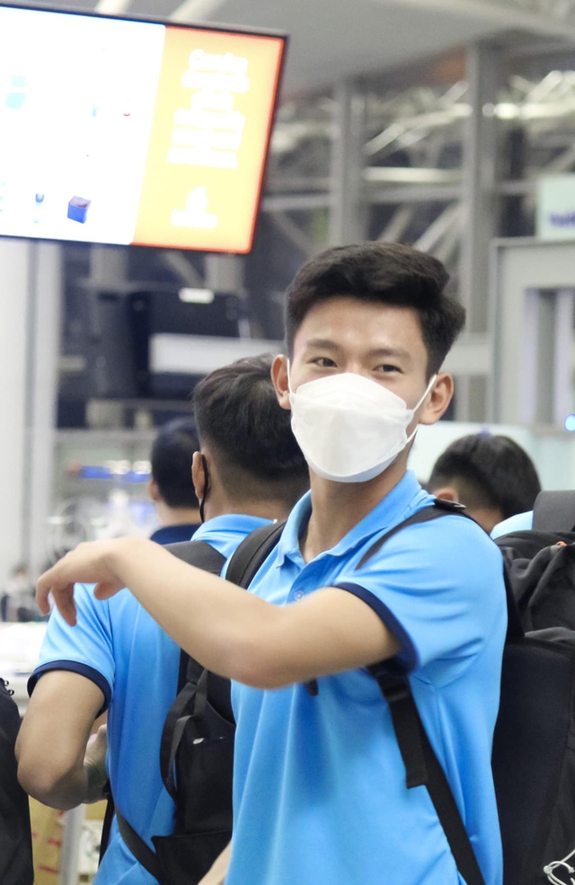 Cầu thủ Phan Tuấn Tài - phát hiện mới của HLV Park Hang Seo: Nam thần U23 Việt Nam, là thủ khoa Đại học - Ảnh 3.