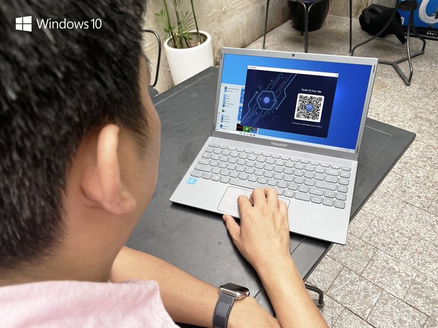 Laptop giá mềm trang bị ‘full giáp’, tích hợp kho kỹ năng số cho trẻ em - Ảnh 1.