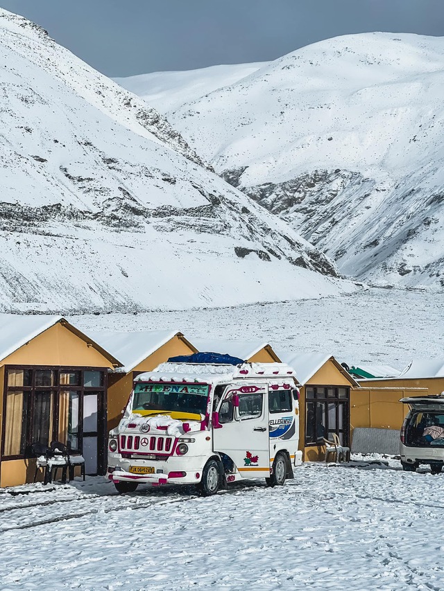 Khám phá thánh địa trên cao ở Himalaya cùng chàng trai Hà thành: Phải có thuốc chống sốc! - Ảnh 7.