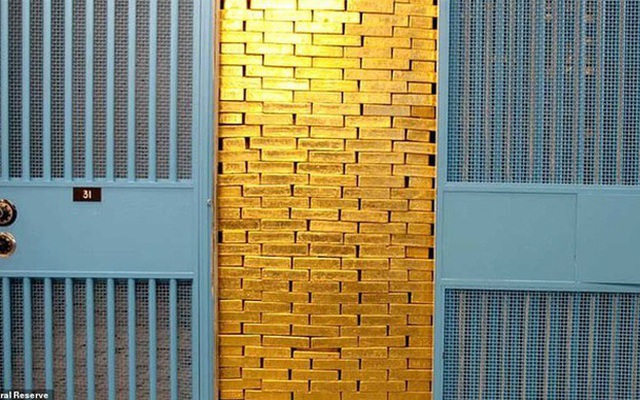 Kho vàng lớn nhất thế giới chứa 6.000 tấn nằm dưới lòng thành phố New York: Du khách tham quan nhưng không được phép chụp ảnh, ghi chép
