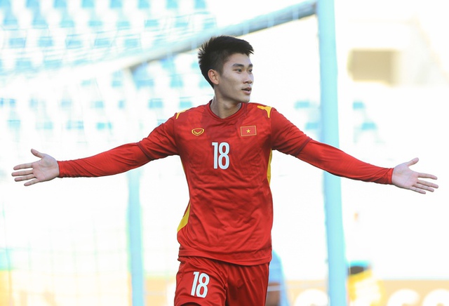 5 cầu thủ U23 Việt Nam ấn tượng nhất vòng bảng U23 châu Á 2022: Tuấn Tài số 1 - Ảnh 2.