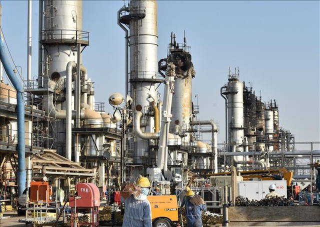 Saudi Arabia trở lại vai trò ‘bánh lái’ chi phối thị trường dầu mỏ  - Ảnh 1.
